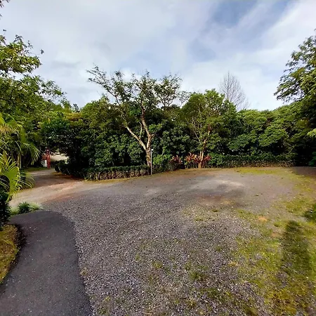Belcruz Family Lodge-2